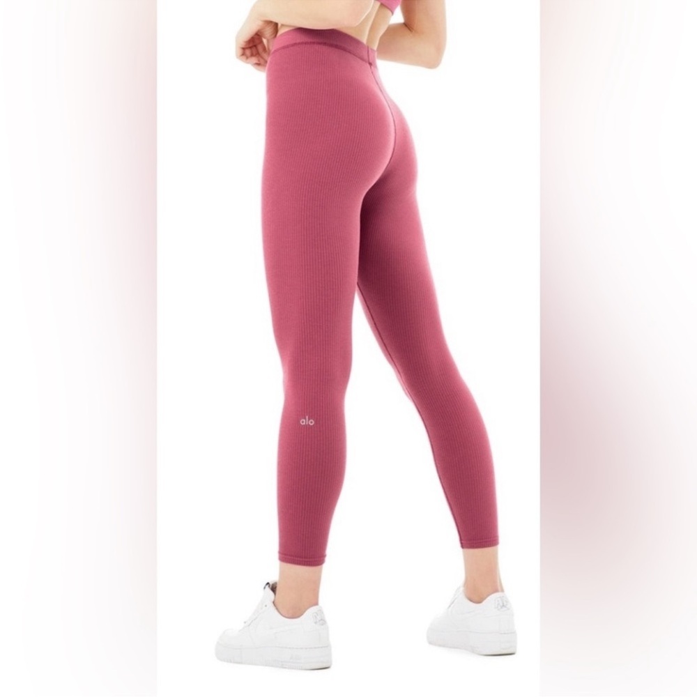 Alo Yoga| Ribbed High-Waisted 7/8 Leggings